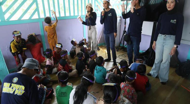 Bantuan Pendidikan Dan Kesehatan Dari Relawan PLN - Colorado Action