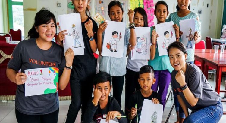 Makna Relawan dan Cara Menjadi Relawan di Komunitas Anda