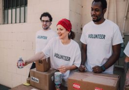 Contoh Kegiatan Sosial Volunteer yang Berdampak Positif Bagi Masyarakat