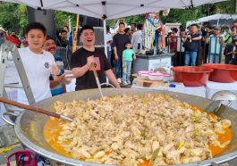 Kegiatan Relawan Bobon Santoso Dalam Acara Masak Besar, Momen Bahagia Penuh Cerita