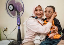 Cerita Inspiratif Mahasiswi Untar: Jadi Relawan Merawat Anak Difabel Berkebutuhan Khusus