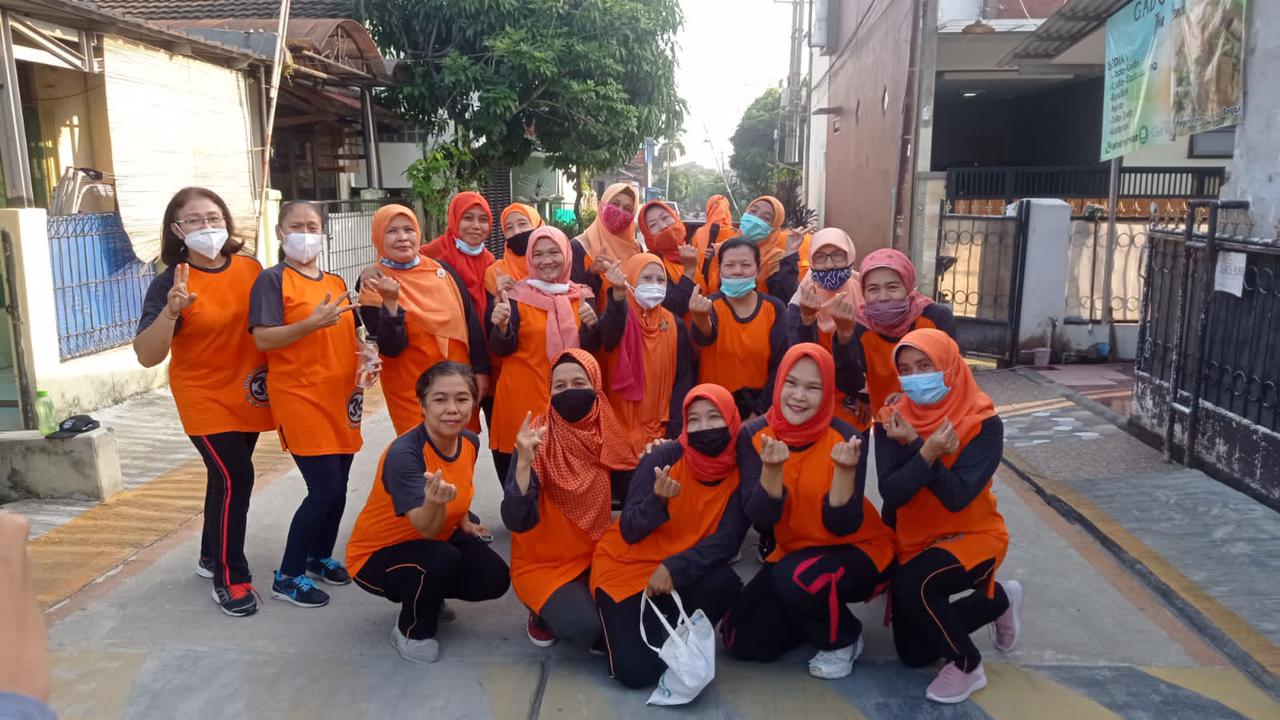 Aktivitas Komunitas
