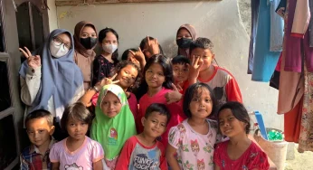 Relawan Pendidikan Membuka Akses Belajar dan Memberi Harapan di Daerah Terpencil
